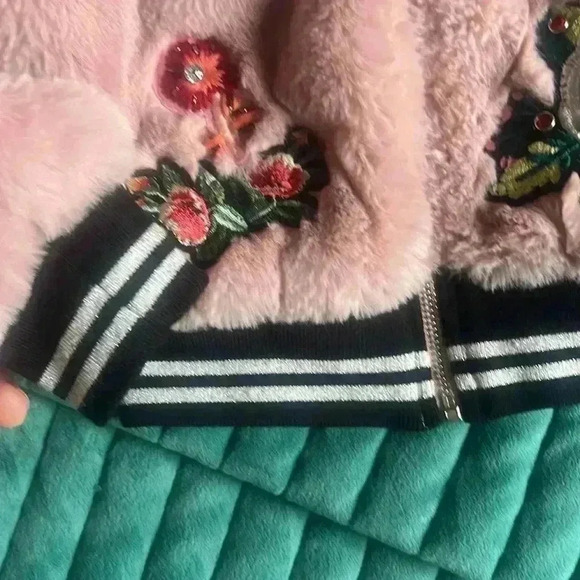 Truly Me by Sara Sara lined pink soft embroidered zip up jacket 3T - Picture 4 of 5